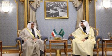 وزير الاتصالات يجتمع مع نظيره الكويتي وكبار مسؤولي الأمم المتحدة والاتحادات لتطويع التقنية والذكاء الاصطناعي