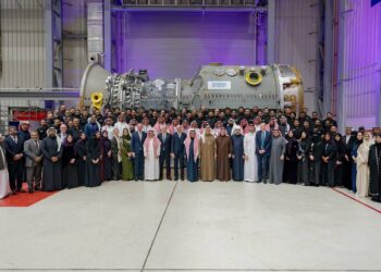 وزير الطاقة يفتتح توسعة مصنع سيمنس للطاقة في الدمام