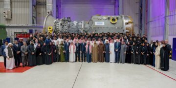 وزير الطاقة يفتتح توسعة مصنع سيمنس للطاقة في الدمام