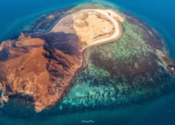 جزر عسير.. لوحة طبيعية جذابة للأهالي والسائحين