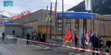 الخطيب: السياحة تتصدر جدول أعمال المنتدى الاقتصادي العالمي السنوي