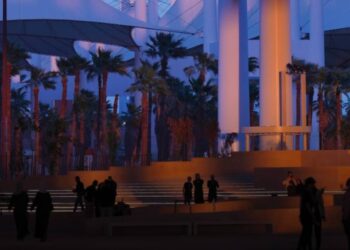 بينالي الفنون الإسلامية 2025 .. فرصة نادرة لرؤية آثار الحرمين