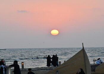 “مطل مركز الشقيق.. وجهة سياحية تمزج بين جمال الطبيعة وروعة الابتكار”