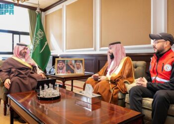 نائب أمير تبوك يثمِّن حصول فرع هيئة الهلال الأحمر السعودي بالمنطقة على عددٍ من الاعتمادات الدولية