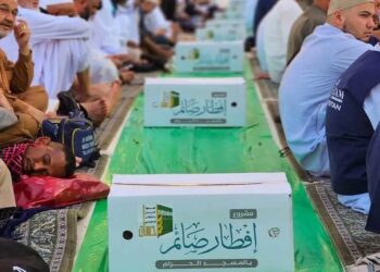 الوجبات “منخفضة السعرات الحرارية” شرط تقديم سفر الإفطار في المسجد الحرام