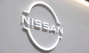 “نيسان” اليابانية تقرر عرض 3 نماذج سيارات من ابتكارات طلاب كليتها الفنية