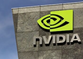 “إنفيديا تعقد شراكات مع تويوتا وأورورا وكونتيننتال لتطوير تقنيات القيادة الذاتية”