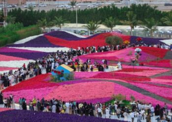 انطلاق مهرجان الزهور والحدائق الـ15 بينبع الصناعية بعد غدٍ