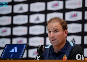 انعقاد المؤتمر الصحفي الخاص بمدربي ريال مدريد وريال مايوركا عقب مواجهة نصف نهائي كأس السوبر