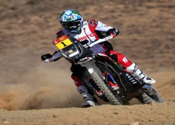 «داكار السعودية»: لاتيغان يتصدر المرحلة التمهيدية