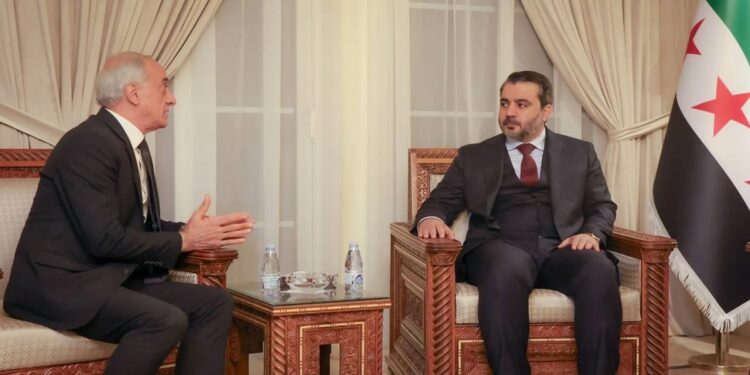 السفير السوري في الرياض: تضاعف الطلب على العودة بعد سقوط نظام الأسد