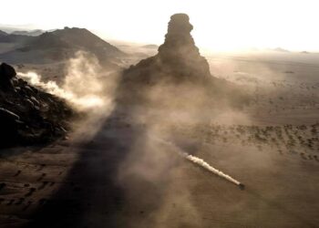 رالي داكار السعودية: عواصف مطرية تختصر المرحلة الثالثة