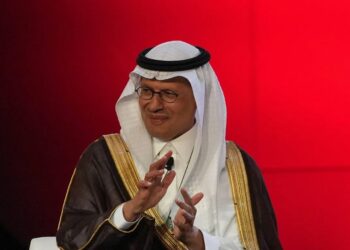 عبد العزيز بن سلمان: “نظام المواد البترولية” يضمن تنافسية عادلة للمستثمرين