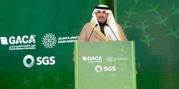 الجاسر: نمو بنسبة 15% في أعداد المسافرين في السعودية خلال 2024