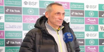 مدرب الخليج: الحظ يعاندنا منذ الانتصار على الهلال