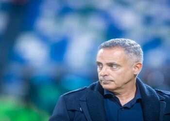 غوميز: قرار رفض تسجيل فارغاس “غريب”