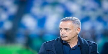 غوميز: قرار رفض تسجيل فارغاس “غريب”