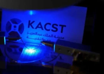 الباعث الأزرق.. قصة نجاح المملكة في توطين التقنية الجديدة