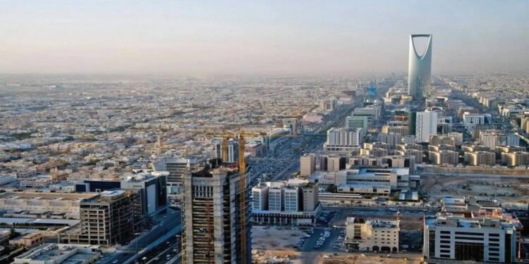 السعودية تصدر 521 ألف سجل تجاري في 2024 بنمو 60%