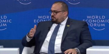 وزير الاقتصاد السعودي: استقرار الشرق الأوسط ضروري للنمو العالمي