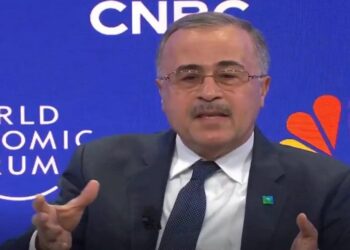 رئيس “أرامكو” يتوقع ارتفاع الطلب على النفط بـ1.3 مليون برميل يومياً في 2024
