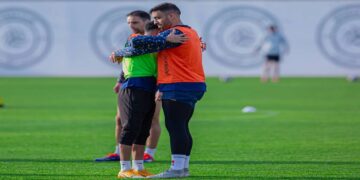 الدوري السعودي: قمة مرتقبة بين الاتحاد والشباب