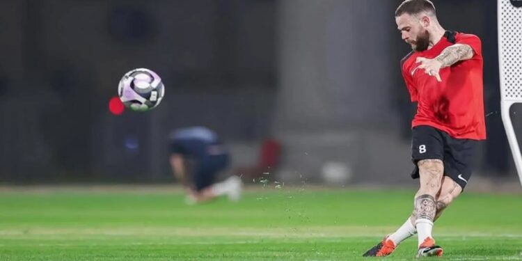 القادسية يستعيد نانديز ويترقب جاهزية كينيونيس قبل لقاء الهلال