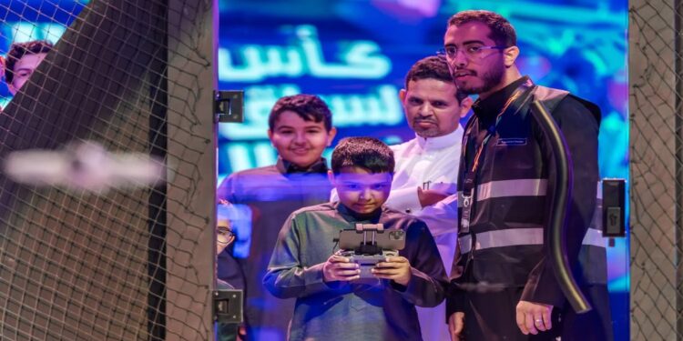 ختام الجولات التأهيلية وانطلاق التصفيات النهائية لكأس العالم لسباق «الدرونز»