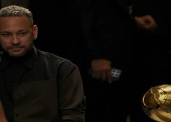 سانتوس يطلق صندوق استثمار لإعادة نيمار