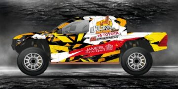 خالد بن سلطان العبد الله الفيصل يشارك في «رالي حائل تويوتا 2025»