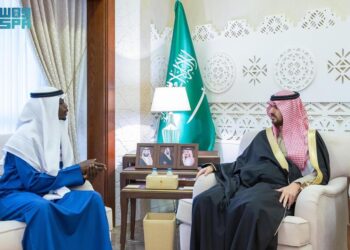 نائب أمير الشرقية يستقبل رئيس اللجنة الأولمبية والبارالمبية السعودية لرياضة الأساتذة