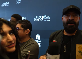 العرض الأول لفيلم الدشاش بالسعودية.. محمد سعد لـ مراسلة تفاعل السعودية: المايك داخل في زوري (فيديو)