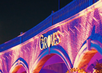 عروض حية مميزة ومتنوعة في مطاعم ومقاهي منطقة ذا جروفز.. رابط الحجز