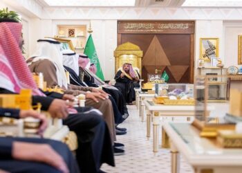 أمير القصيم يطلق رابطة المرشدين السياحيين بالمنطقة