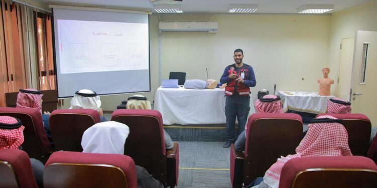 “الهلال الأحمر” بالرياض يدشّن برنامج ” المسعف المدرسي”