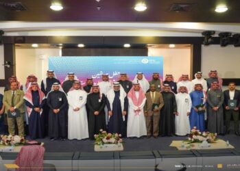 رئيس جامعة الملك فيصل يدشن مبادرة مشروع إبداعات