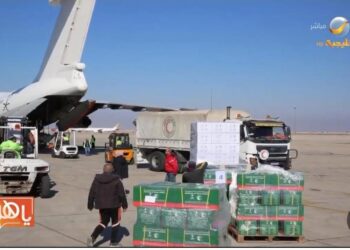 متحدث مركز الملك سلمان: الدفعة الأولى من الجسر البري لسوريا قرابة 850 شاحنة