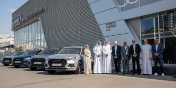 Audiتحتفل بشراكتها مع المفتاح لتأجير السيارات من خلال تسليم 100 سيارة