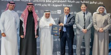 المجدوعي “توسع نطاق أعمالها إلى المدينة المنورة بشراكة استراتيجية مع  “سفنز” التجارية للسيارات