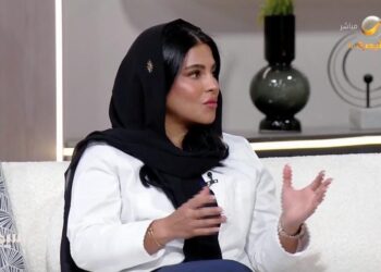 استشارية: يجب أن ندعم الطفل مهما كانت مشاعره.. والدفاع عن الطفل في حالات الخطأ ليس “جيد صحيا للطفل”