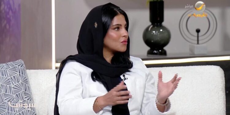 استشارية: يجب أن ندعم الطفل مهما كانت مشاعره.. والدفاع عن الطفل في حالات الخطأ ليس “جيد صحيا للطفل”