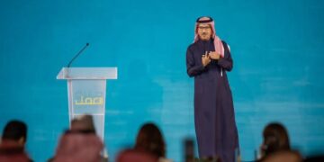 تنفيذ استراتيجيات أسهمت في دخول 430 ألف موظف إلى سوق العمل السعودية