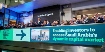 “صندوق الاستثمارات العامة السعودي يستثمر 200 مليون دولار في صناديق المؤشرات المتداولة”