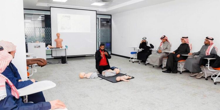 تدشين مشروع “المسعف المدرسي” بتعليم عسير