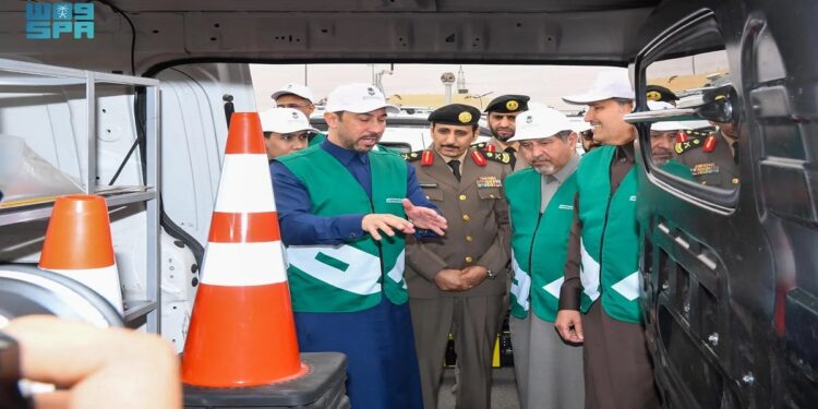 وزير النقل والخدمات اللوجستية يُطلق حملة “طرق متميزة آمنة” للعام الخامس على التوالي