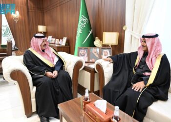 أمير حائل يستقبل رئيس مجلس إدارة الجمعية السعودية لهواة اللاسلكي