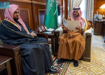 نائب أمير حائل يستقبل رئيس جمعية مُحكم لتعليم القرآن بالمنطقة