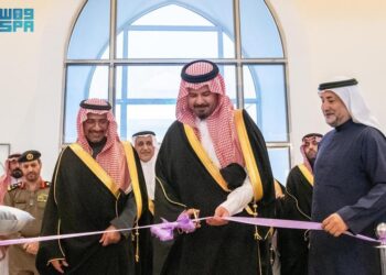 أمير منطقة المدينة المنورة يُدشّن فندق كمبينسكي السارية في محافظة ينبع