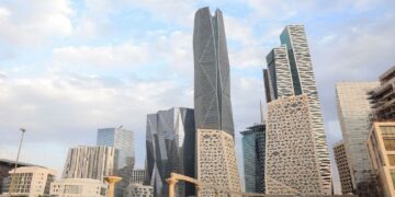 شركة “روشن” العقارية تبيع أرضاً بمشروع “سدرة” السكني في الرياض بـ223 مليون ريال سعودي