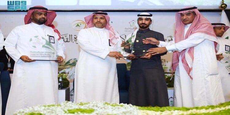 رئيس لجنة كرة القدم المصغرة يشيد بدعم وزارة الرياضة